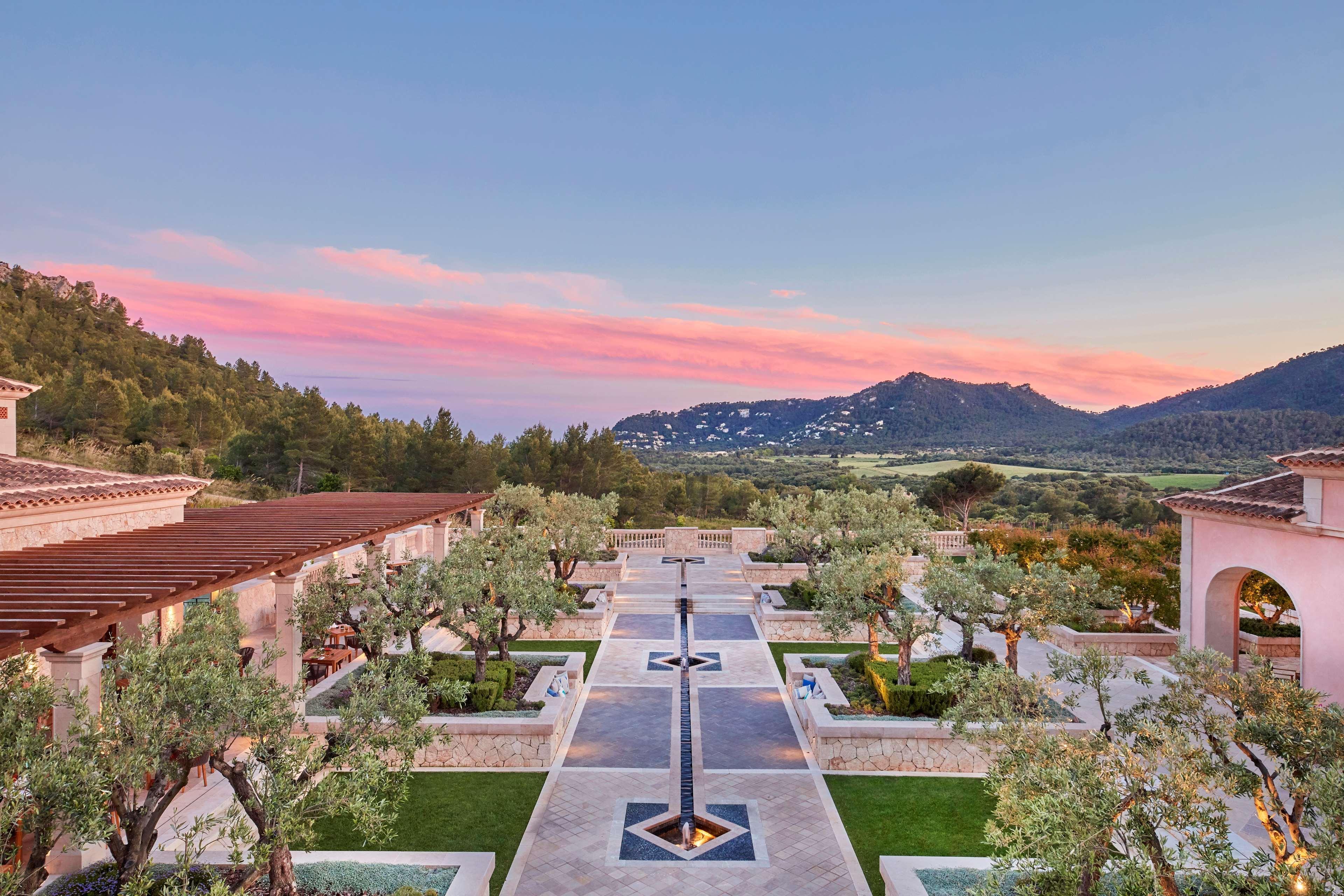 Cap Vermell Grand Hotel Canyamel  Exterior photo