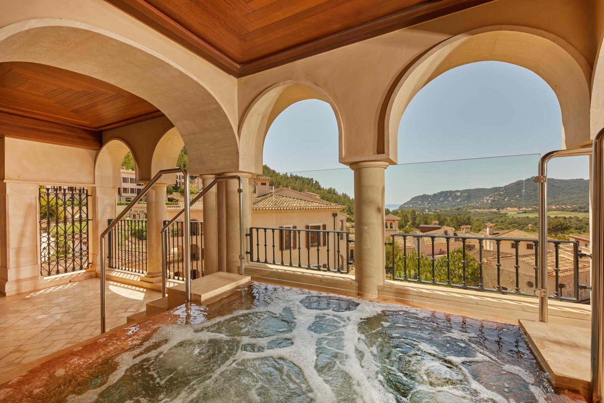 Cap Vermell Grand Hotel Canyamel  Room photo
